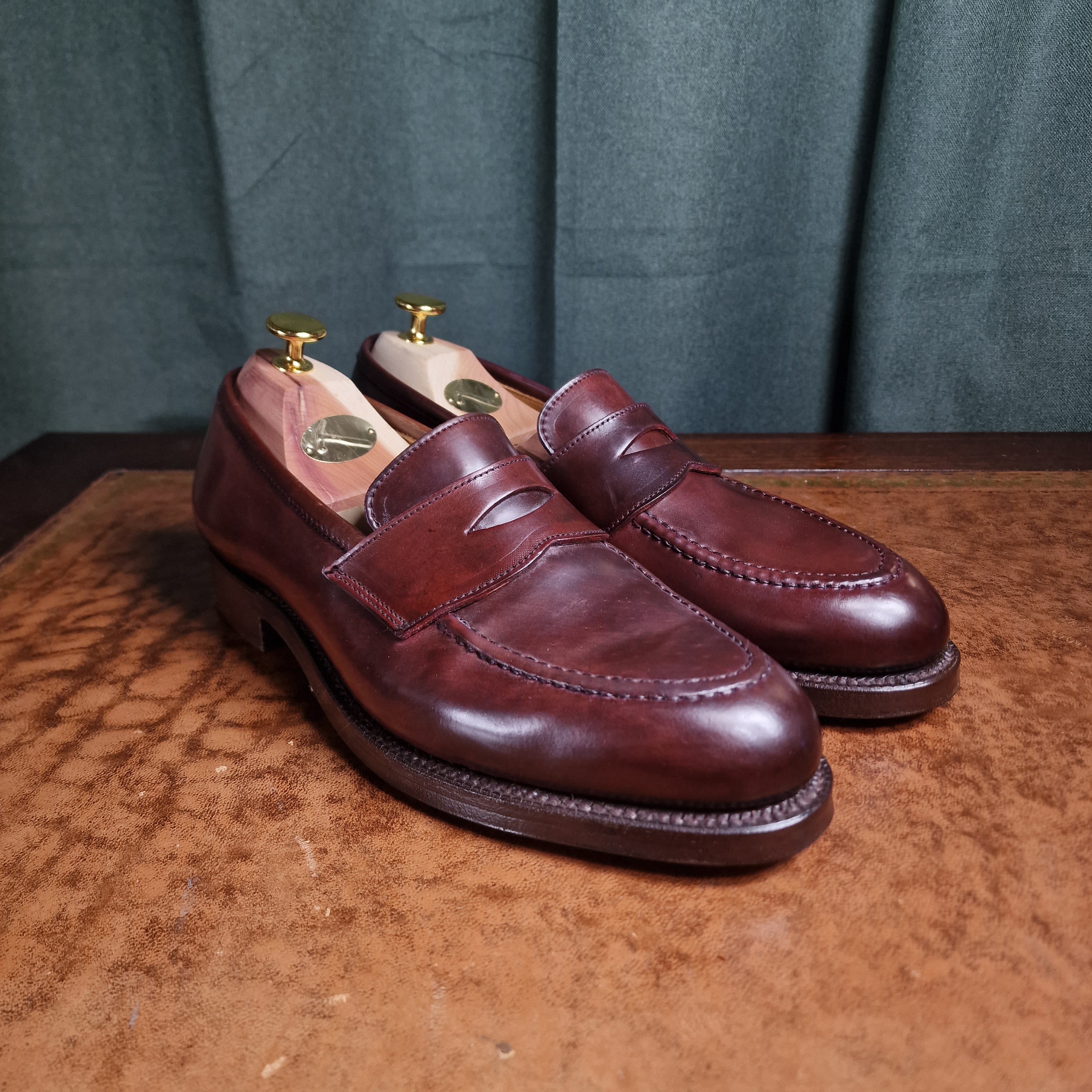 Henley Burgundy Cordovan (6.5E) Crockett & Jones – Hammargruppen