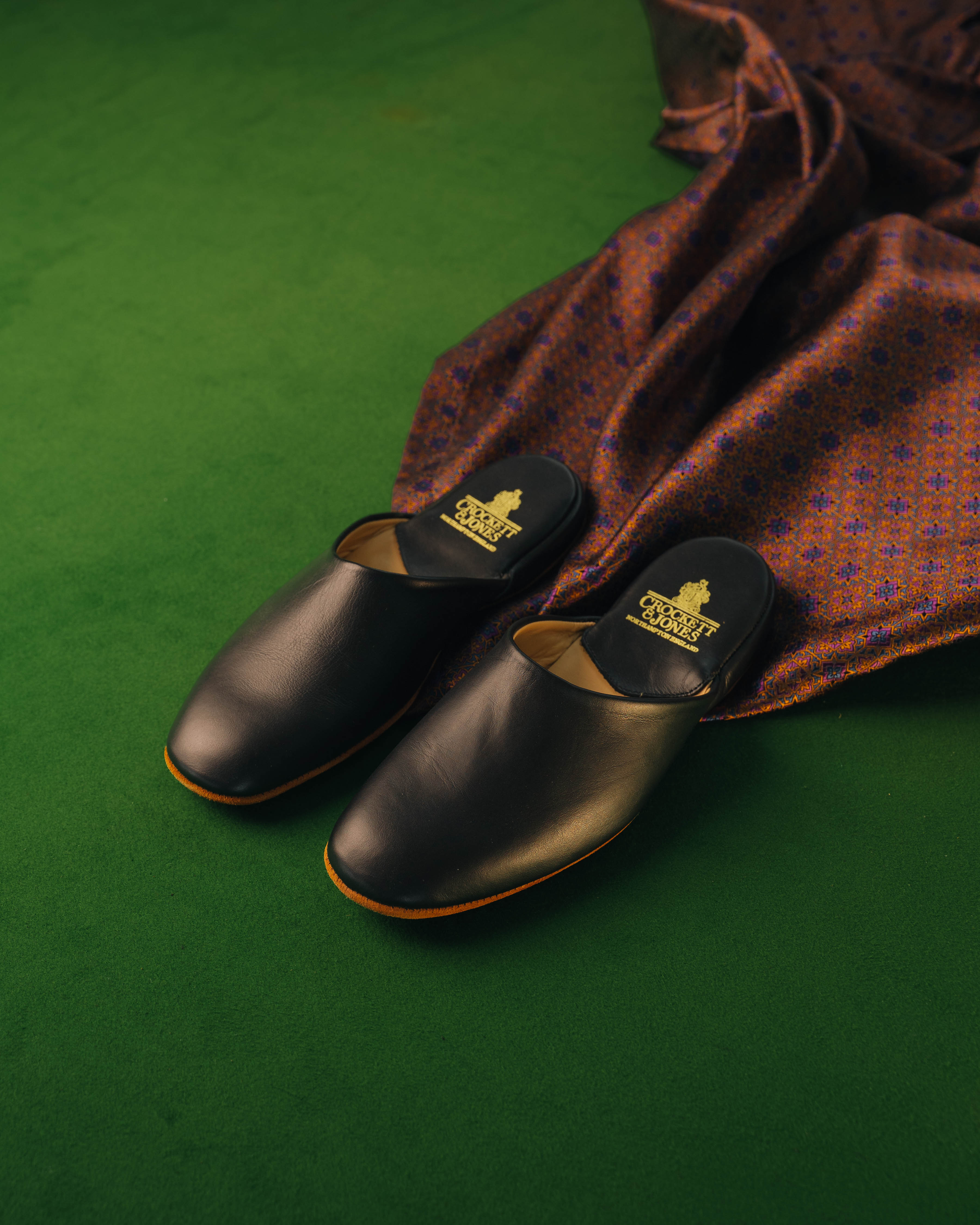 Luxury Men's Slippers in Calfskin | Crockett & Jones – Hammargruppen