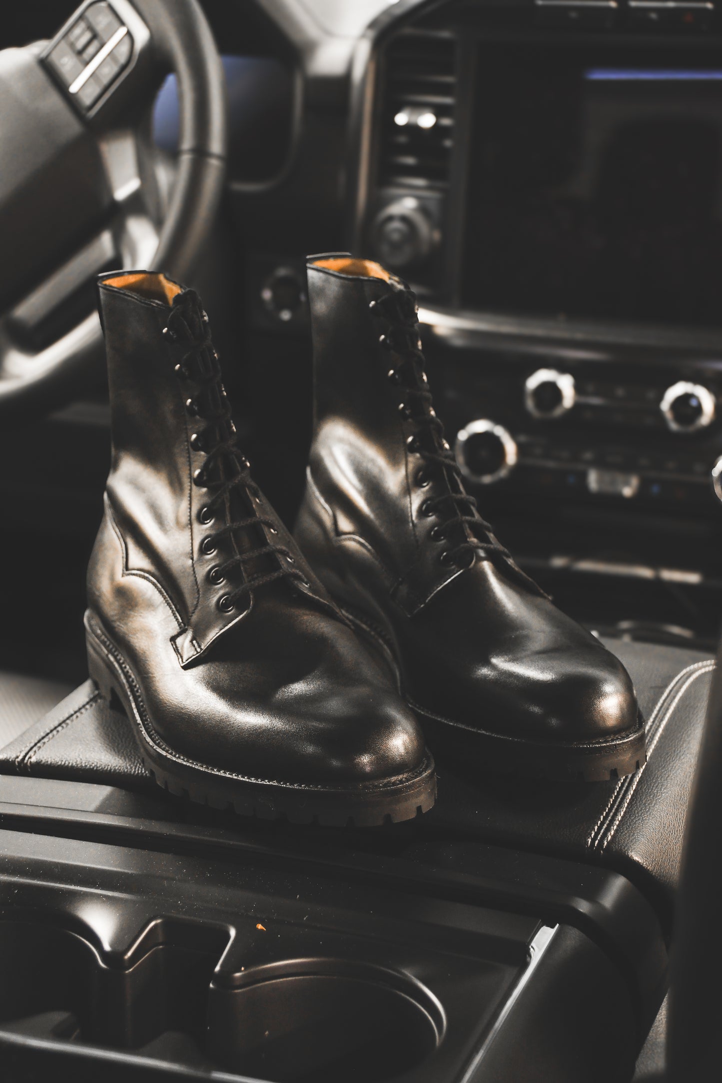 Snowdon Black Waterproof Side 'Commando' Crockett & Jones