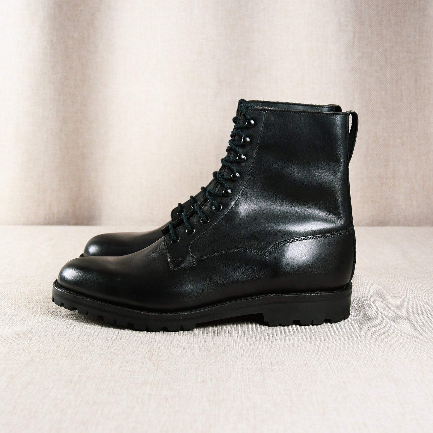 Snowdon Black Waterproof Side 'Vibram' Crockett & Jones