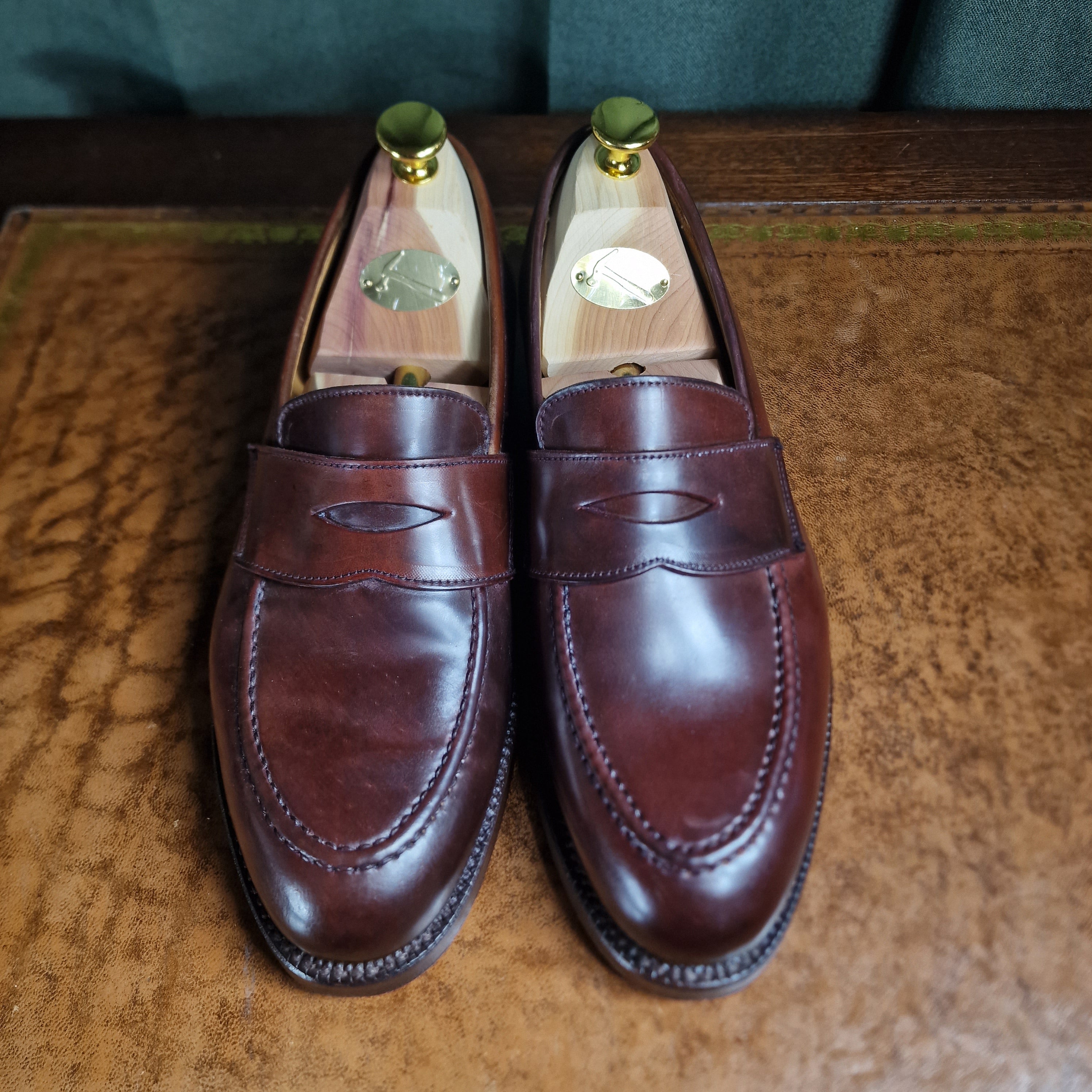 Henley Burgundy Cordovan (6.5E) Crockett & Jones – Hammargruppen