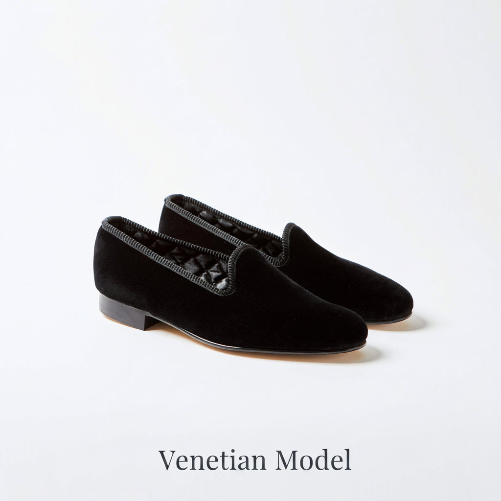 Bespoke Crest Velvet Slipper, Bowhill & Elliott