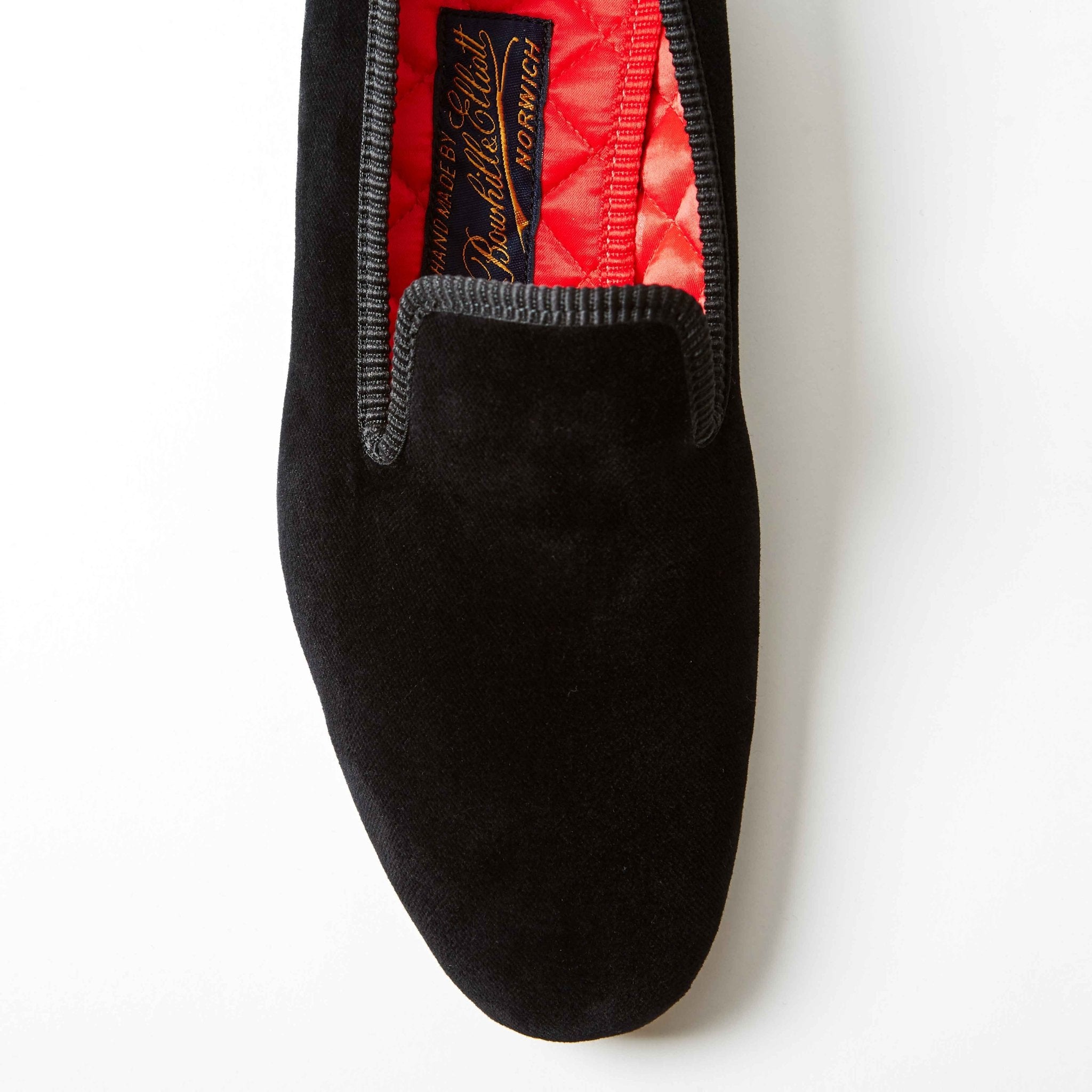 Albert Slipper Plain Black, Bowhill & Eliott - Hammargruppen