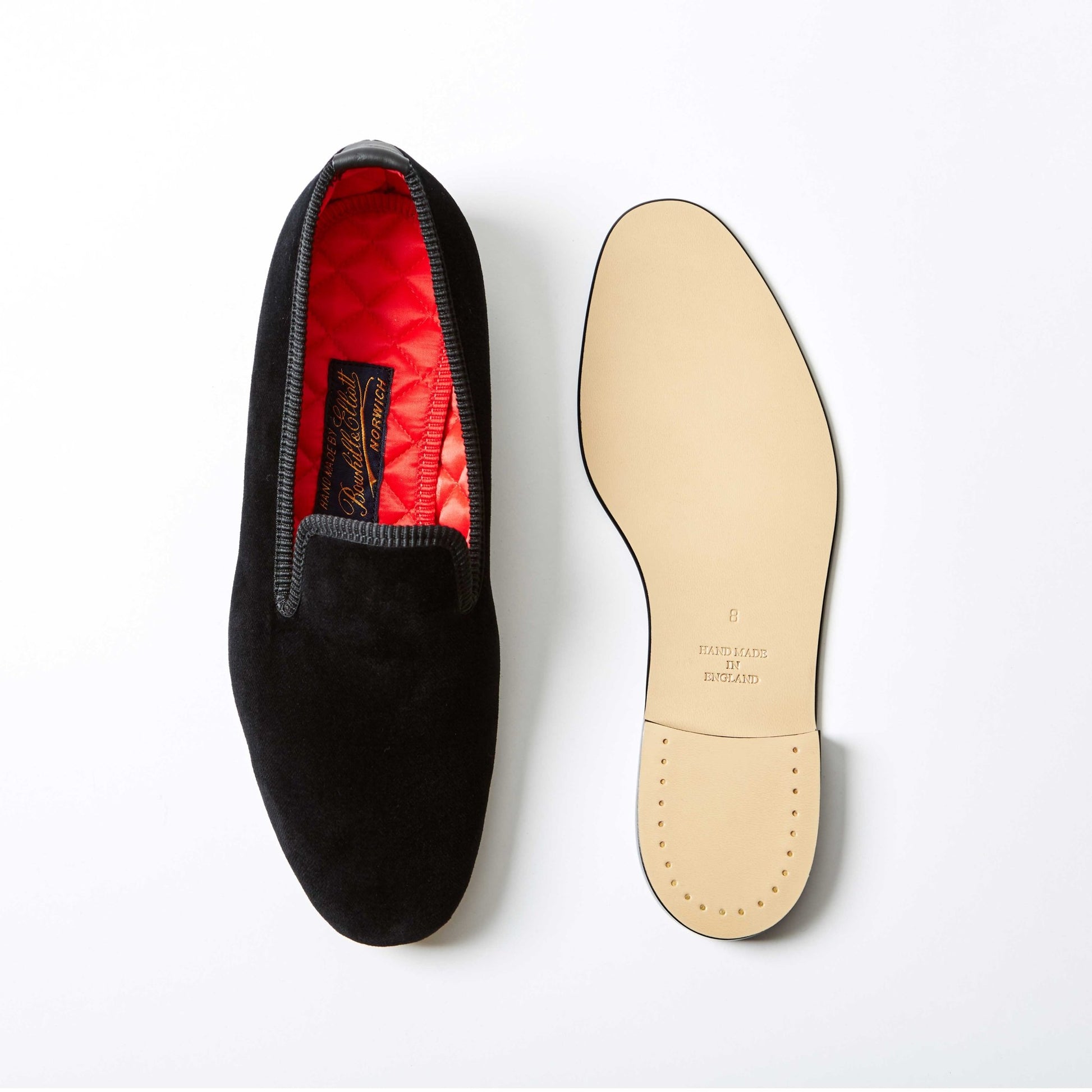 Albert Slipper Plain Black, Bowhill & Eliott - Hammargruppen