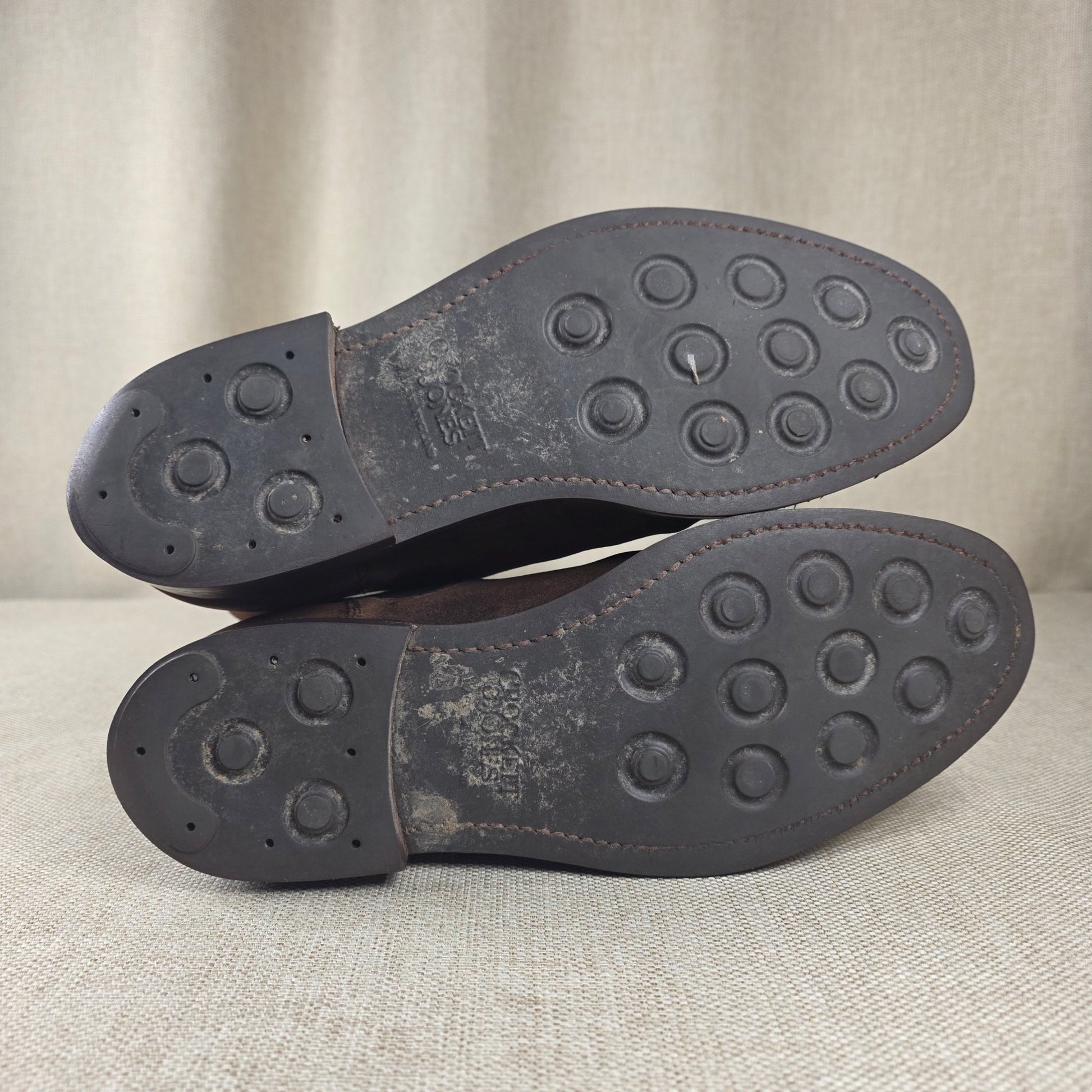 Chelsea 5 Boot, Dark Brown Rough - Out Suede ‘Dainite’ (8,5E) Crockett & Jones - Hammargruppen