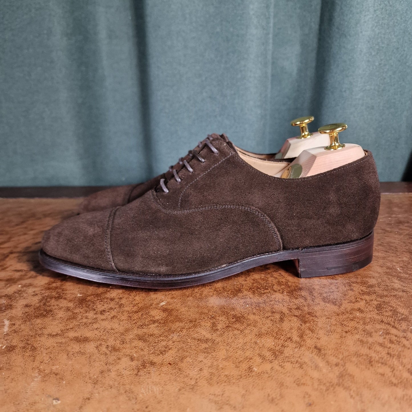 Connaught Dark Brown Suede (6E) Crockett & Jones - Hammargruppen