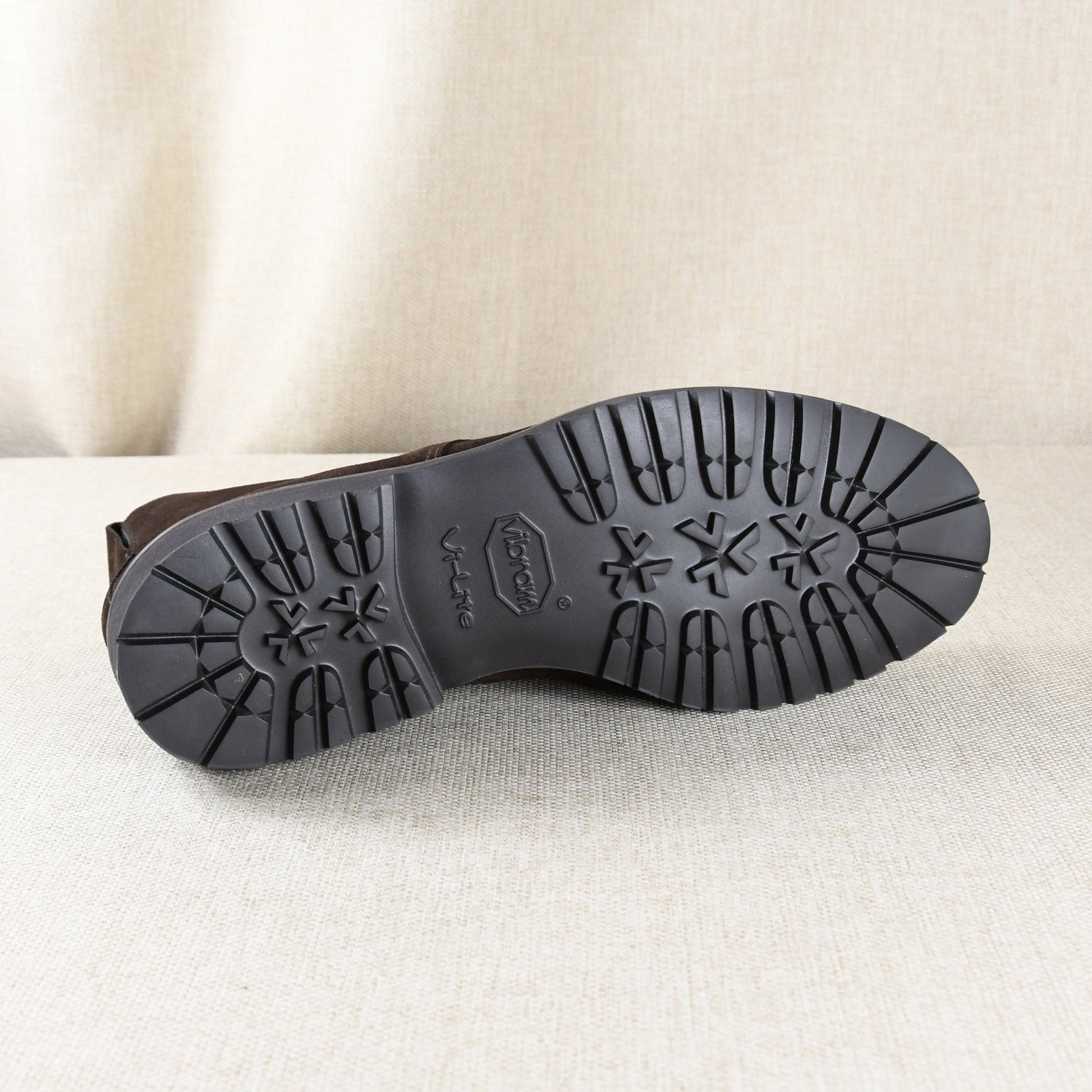 Donegal 2 Boot, Dark Brown Suede ‘Vibram’ Crockett & Jones - Hammargruppen