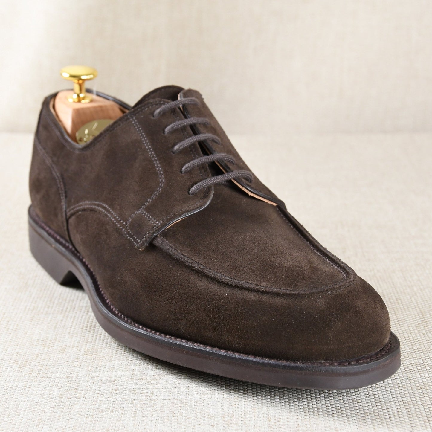 Dover Derby, Dark Brown Suede 'Wedge' Crockett & Jones - Hammargruppen