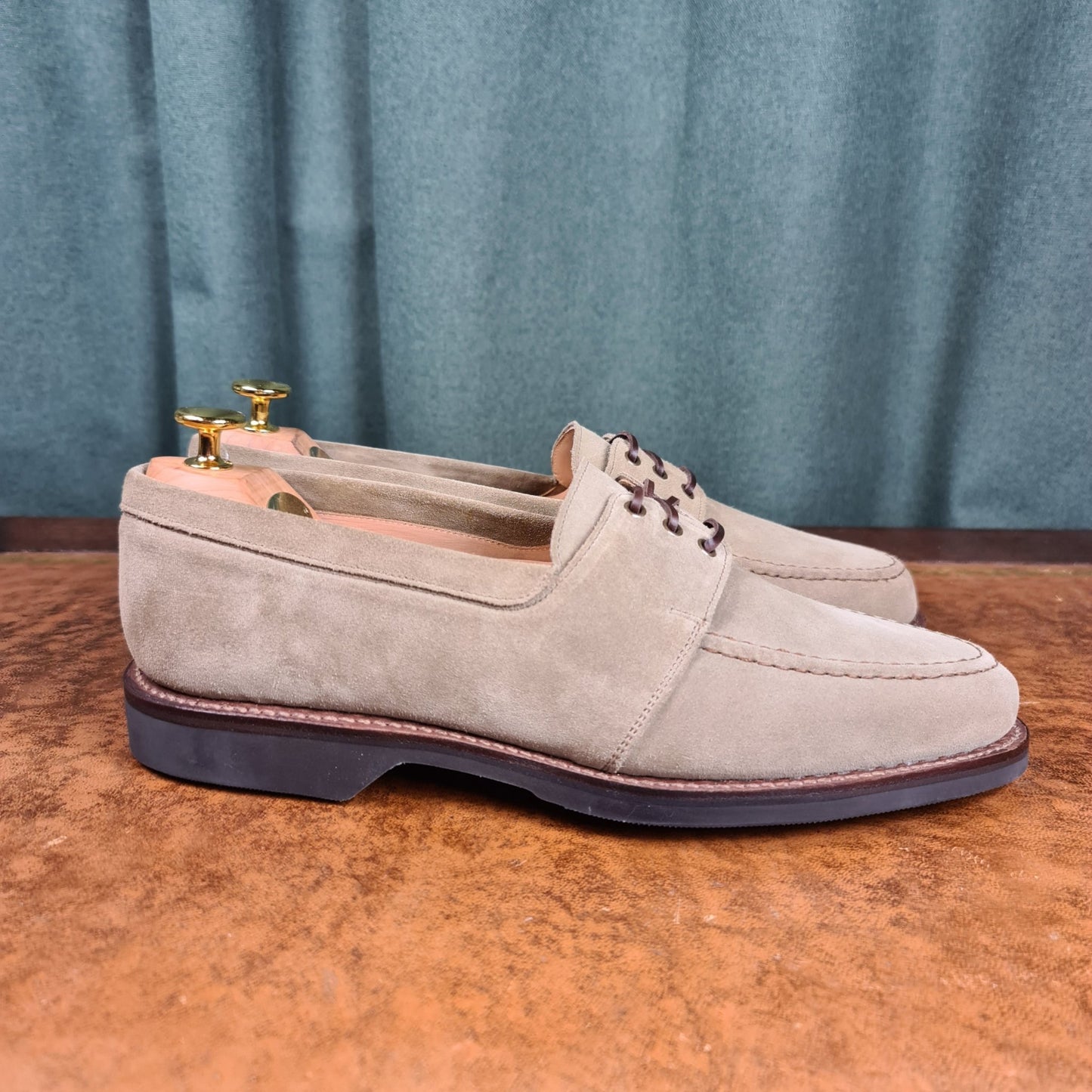Falmouth Khaki Suede (8,5E) Crockett & Jones - Hammargruppen