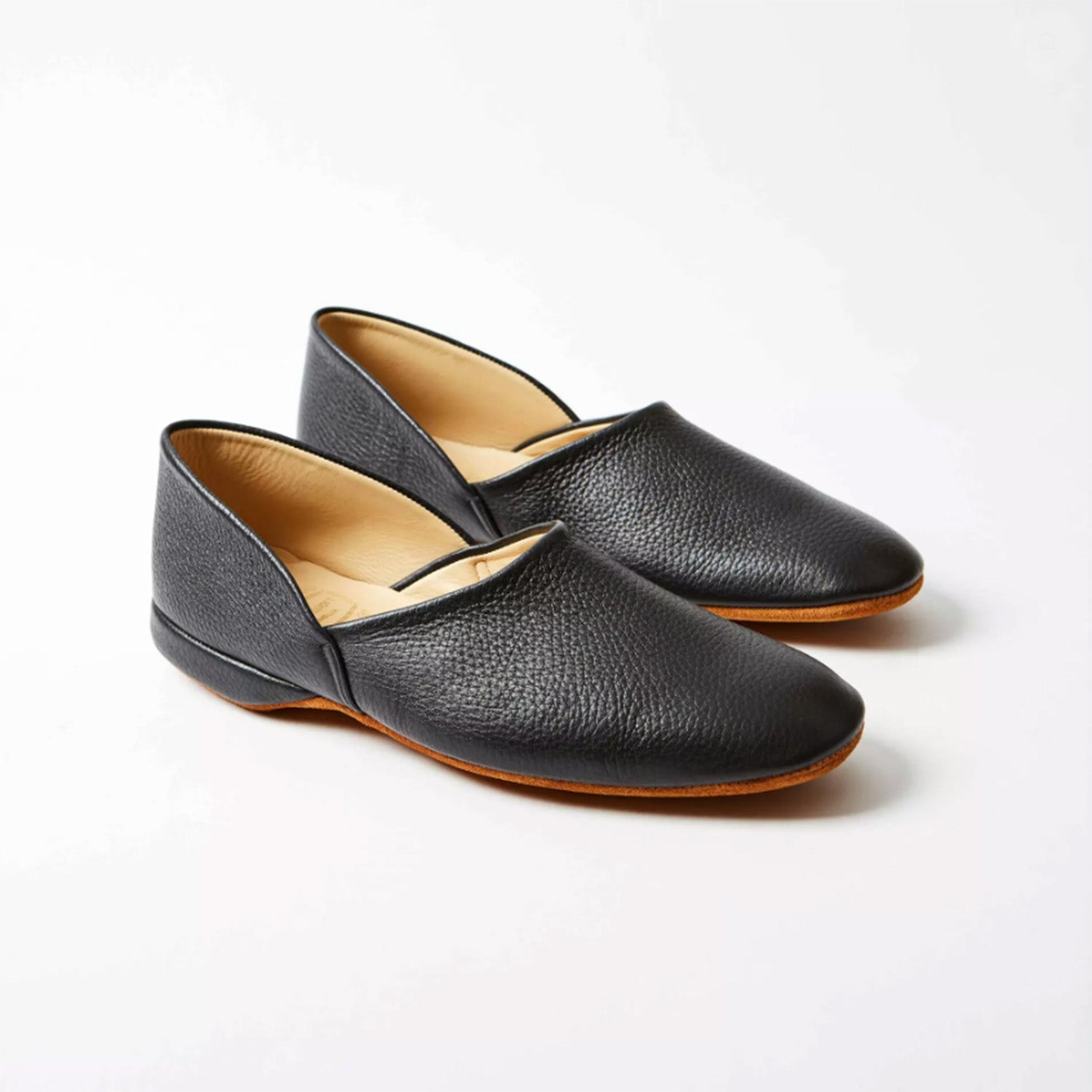 Grecian Slipper Black Deer Calf, Crockett & Jones - Hammargruppen