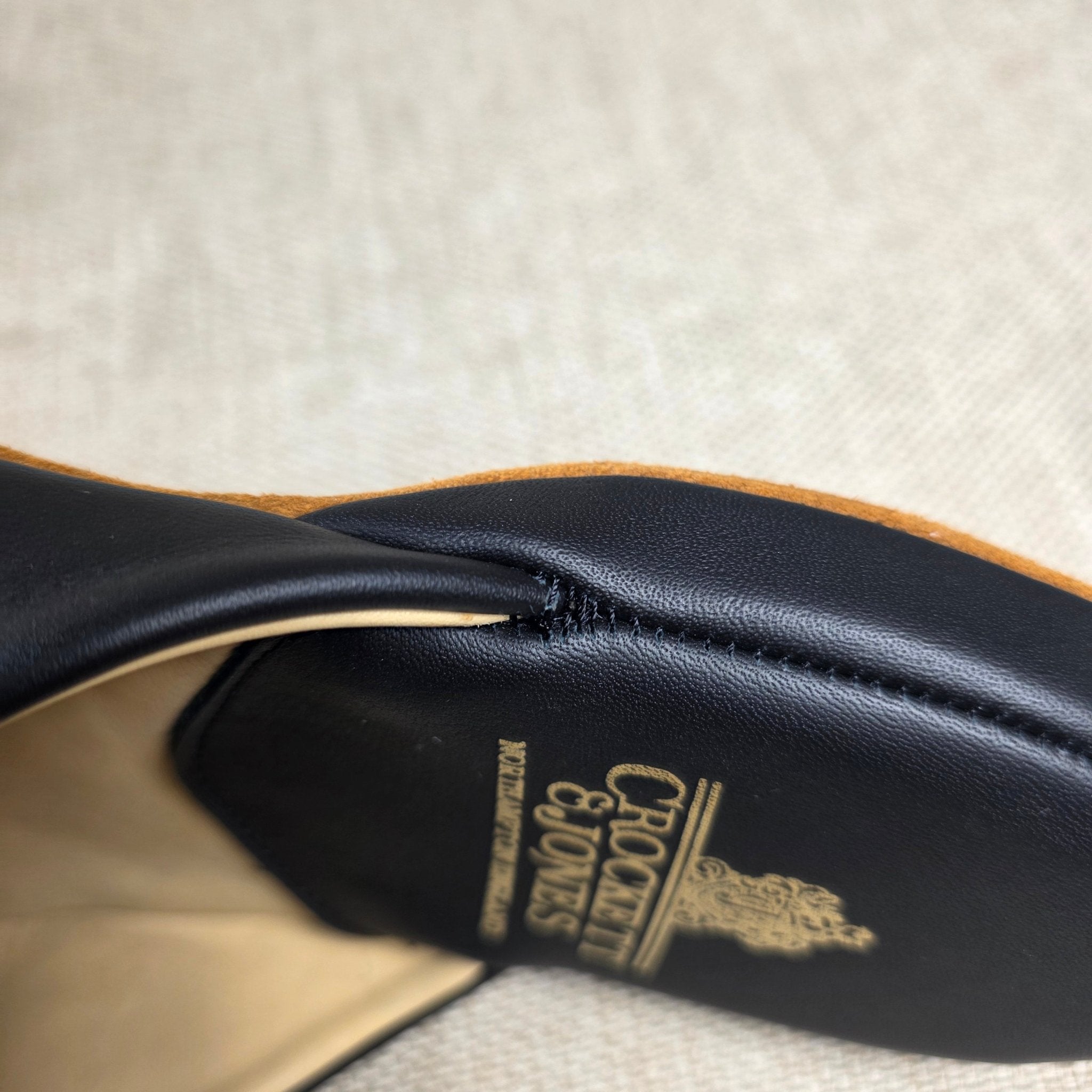 Mule Slipper Black Calf (8 & 9) Crockett & Jones - Hammargruppen