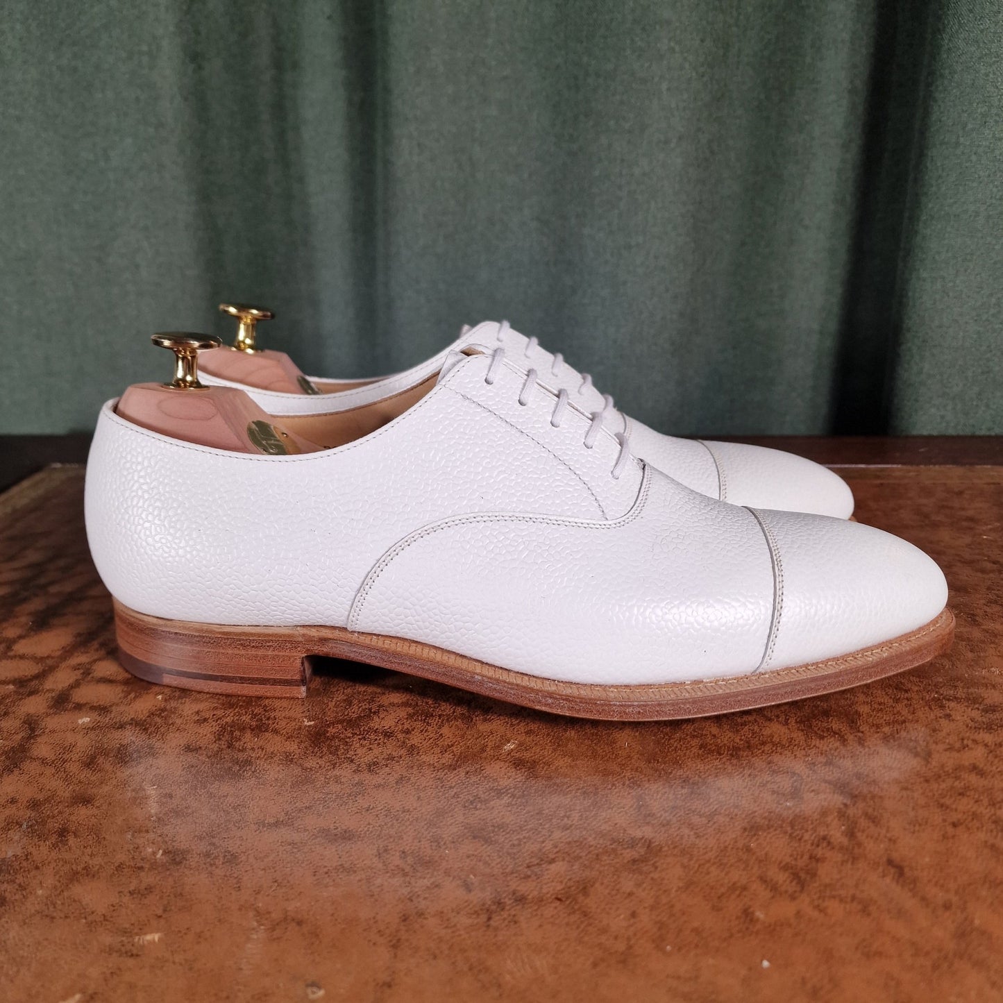 Radstock White Scotch Grain (7,5F) Crockett & Jones - Hammargruppen