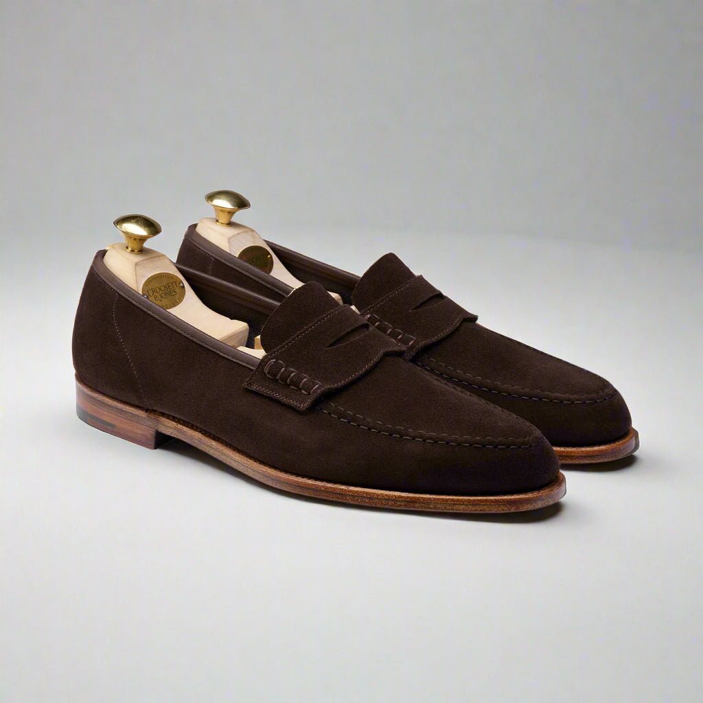 Seaton Dark Oak Suede 'Superflex' Crockett & Jones - Hammargruppen
