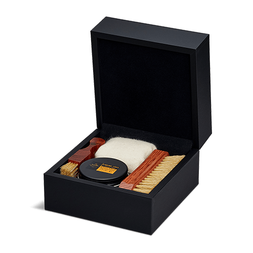 Shoe care kit, Saphir Médaille d'Or