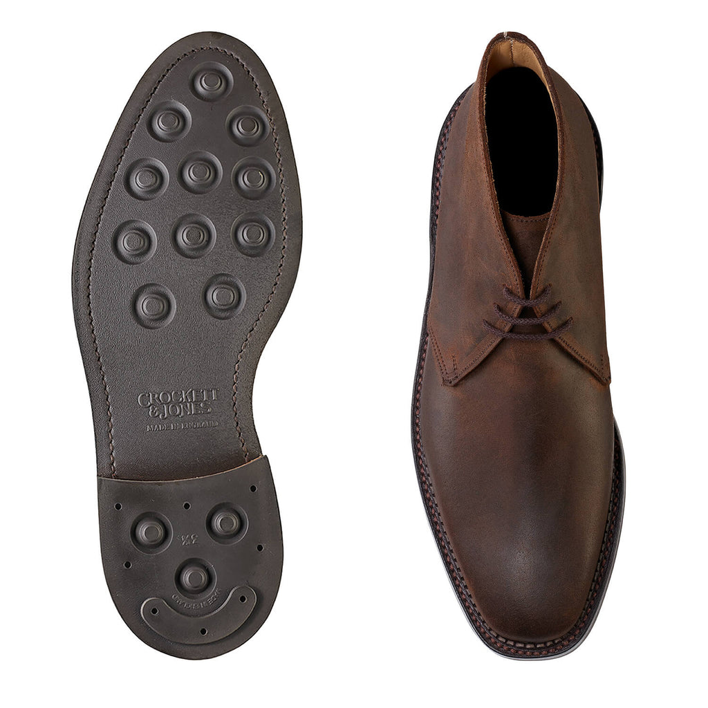 Molton Chukka Boot, Dark Brown Rough - Out Suede ‘Dainite’ Crockett & Jones - Hammargruppen