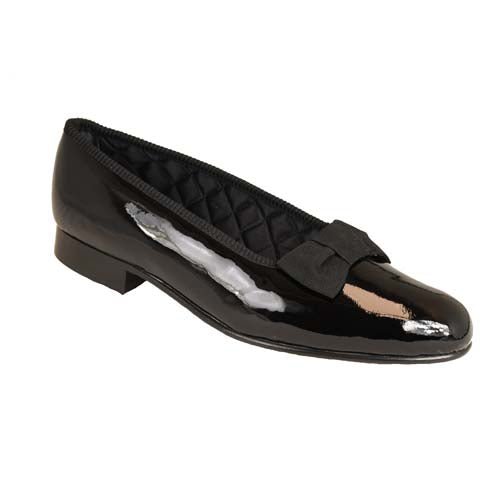 Opera Pump Black Patent, Crockett & Jones - Hammargruppen